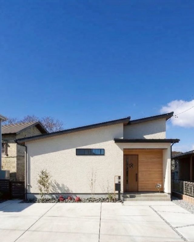 #片流れ の＃平屋 のお家作ったよ
(*‘ω‘ *)

森家の＃謎生物 レーザーのおもちゃの反応が良い

✩ ⋆ ✩ ⋆ ✩ ⋆ ✩ ⋆ ✩ ⋆ ✩ ⋆ ✩
アヴィエスホーム
お問い合わせ→ @avieshome.tochigi
✩ ⋆ ✩ ⋆ ✩ ⋆ ✩ ⋆ ✩ ⋆ ✩ ⋆ ✩

📞 0285-32-6322

土地探しから家づくりまで
まるっと『ワンストップ対応』✨
自社施工100%で安心の家づくりをしています🏡

#アヴィエスホーム
#AVIESHOME
#栃木の工務店
#健康住宅

#健康ローコスト住宅
#家事がラクな家

#子育て世代の家づくり

#新婚夫婦の家

#ナチュラルな暮らし

#ナチュラルインテリア

#家事動線

#回遊動線

#収納上手な家

#平屋のある暮らし
#マイホーム計画

#マイホーム記録

#注文住宅新築

#工務店とつくる家

#暮らしを楽しむ

#モデルハウス見学

#ルームツアー