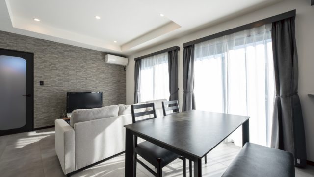 #折り上げ天井 のあるスタイリッシュなお家を造ったよ
(*^-^*)

森家の＃ネッコ お友達ができたと思ったら、自転車漕いで動く所がどうやら嫌いみたい。友達不成立

✩ ⋆ ✩ ⋆ ✩ ⋆ ✩ ⋆ ✩ ⋆ ✩ ⋆ ✩
アヴィエスホーム
お問い合わせ→ @avieshome.tochigi
✩ ⋆ ✩ ⋆ ✩ ⋆ ✩ ⋆ ✩ ⋆ ✩ ⋆ ✩

📞 0285-32-6322

土地探しから家づくりまで
まるっと『ワンストップ対応』✨
自社施工100%で安心の家づくりをしています🏡

#アヴィエスホーム
#AVIESHOME
#栃木の工務店
#健康住宅

#健康ローコスト住宅
#家事がラクな家

#子育て世代の家づくり

#新婚夫婦の家

#ナチュラルな暮らし

#ナチュラルインテリア

#家事動線

#回遊動線

#収納上手な家

#平屋のある暮らし
#マイホーム計画

#マイホーム記録

#注文住宅新築

#工務店とつくる家

#暮らしを楽しむ

#モデルハウス見学

#ルームツアー